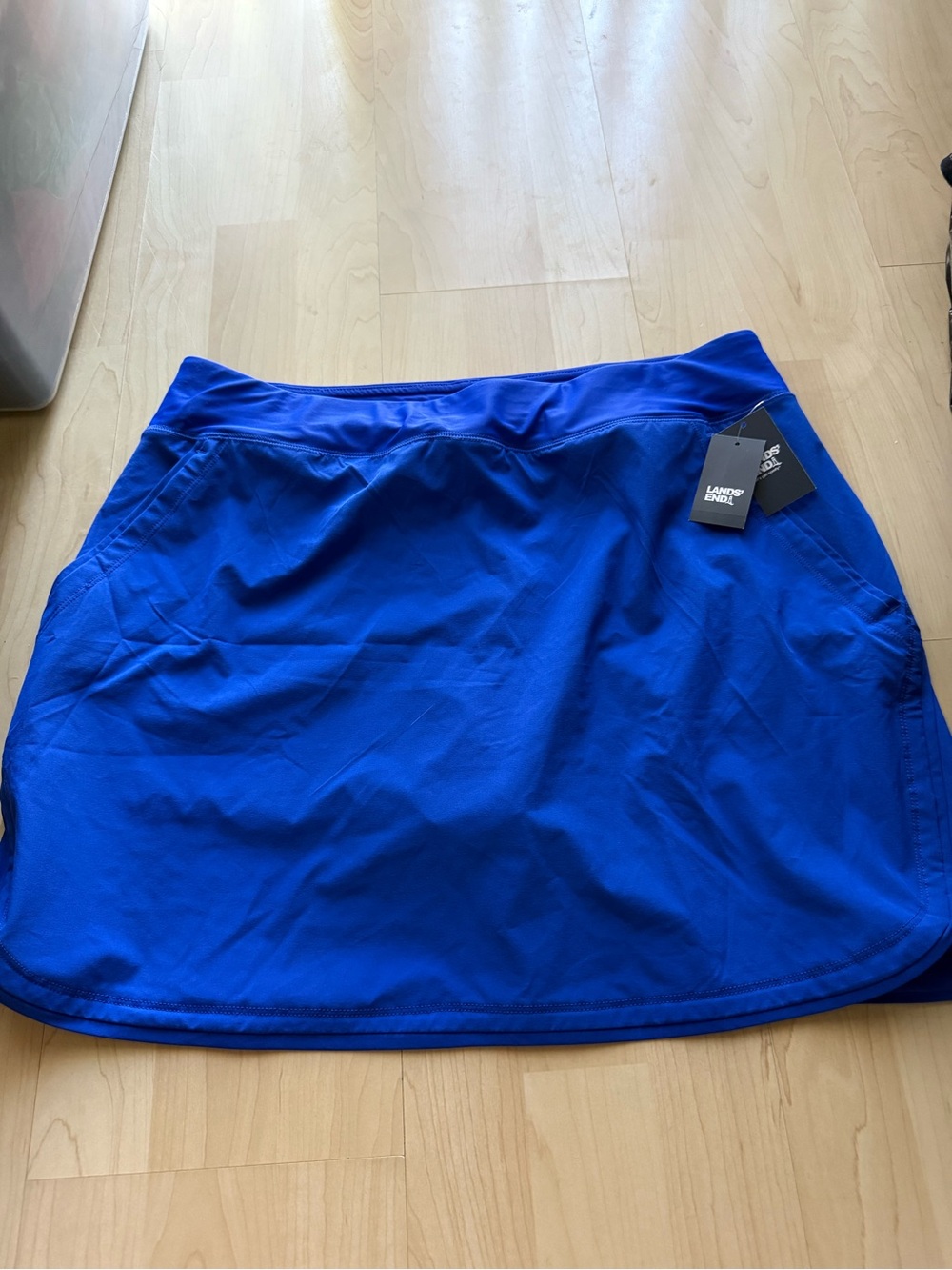 Lands' End Women’s Royal Blue Active Skort